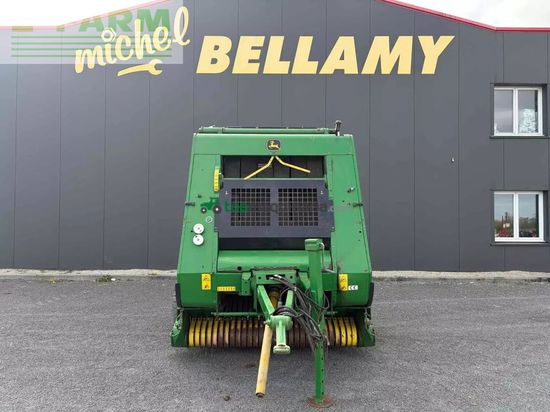 Empacadora gigant - John Deere - presse à balles rondes 582 . john deere