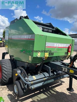 Empacadora gigant - Fendt - 2900 v