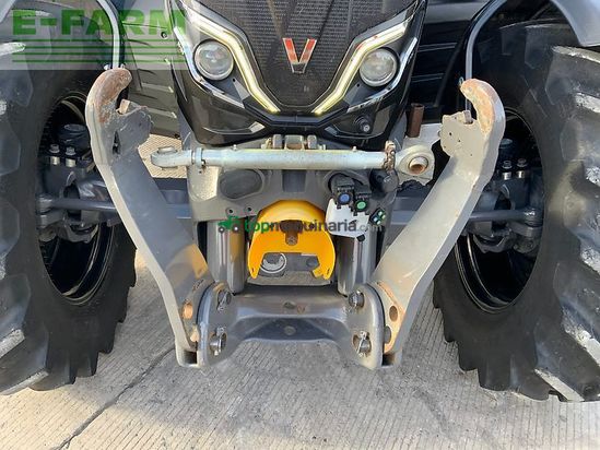 Tractor agrícola - Valtra - n135 active tractor (st27903)