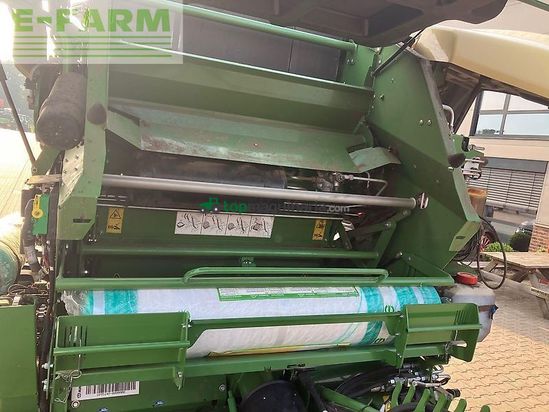 Empacadora gigant - Krone - varipack v190 xc plu