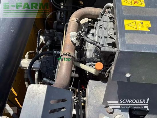 Cosechadora de Cereal - New Holland - cr 8080 + schneidwerk 9,15m vario