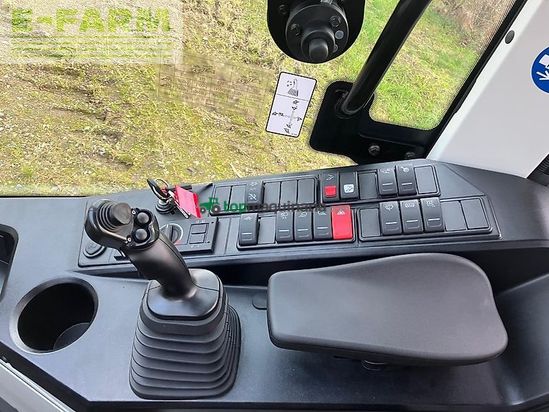 Minicargadora - Claas - torion 530