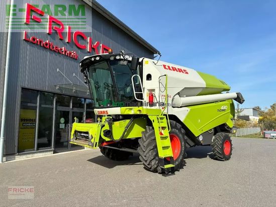 Cosechadora de Cereal - Claas - tucano 430 m. vario 6,00 mtr.