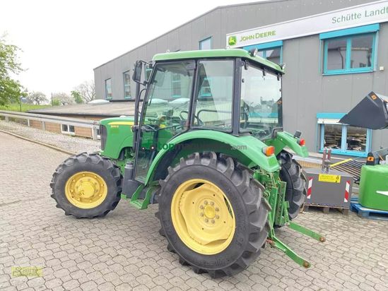 Tractor agrícola - John Deere - 5055 e allrad kabine
