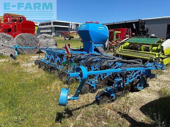 Sembradora - Lemken - azurit 9 & solitair 23 fronttank