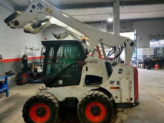 CARGADORA COMPACTA RUEDAS A770 BOBCAT