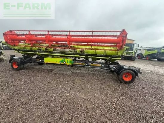 Cosechadora de Cereal - Claas - trion 750 terra trac