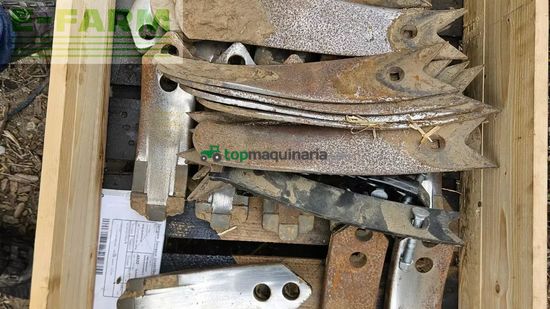 Cultivador - Kuhn - cultimer l4000 bugseret