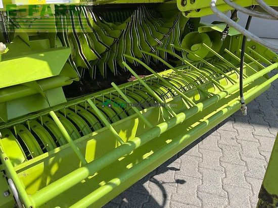Empacadora gigant - Claas - rollant 250