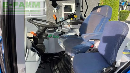 Tractor agrícola - New Holland - t7.165s med frontlæsser