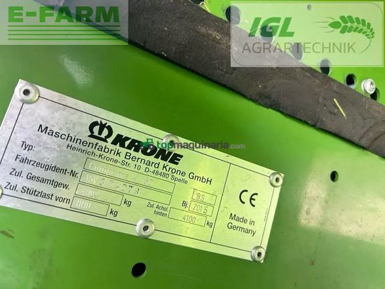 Empacadora gigant - Krone - comprima v 150 xc