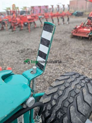 Arado - Kverneland - 3400b-100 vario 6schar