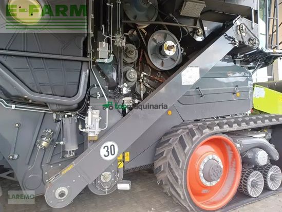 Cosechadora de Cereal - Claas - lexion 6900 terratrac + vario v 930