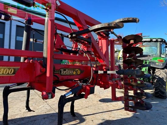 Cultivador - Väderstad - topdown 400