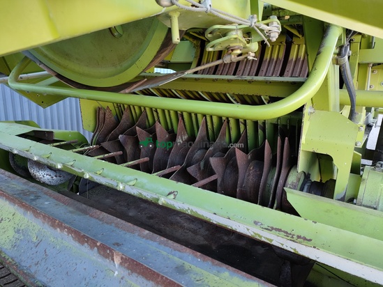 Empacadora gigant - Claas - QUADRANT 2200