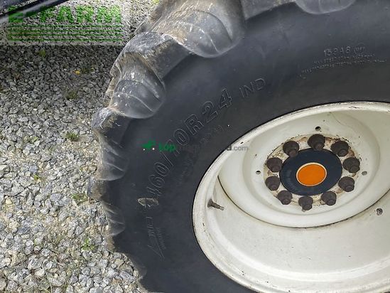 Cosechadora de Cereal - New Holland - cx 880