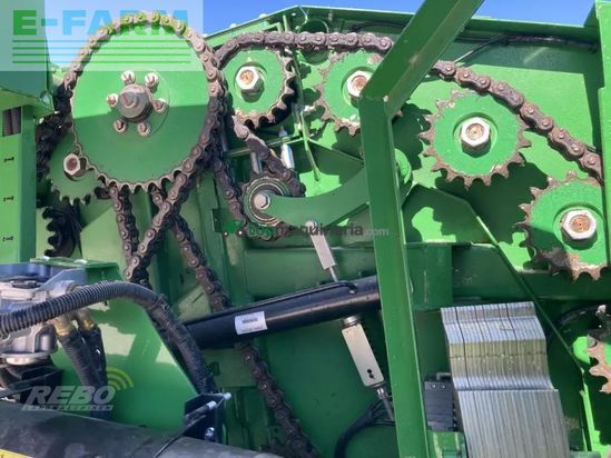 Empacadora gigant - John Deere - festkammer-kombipresse c441r