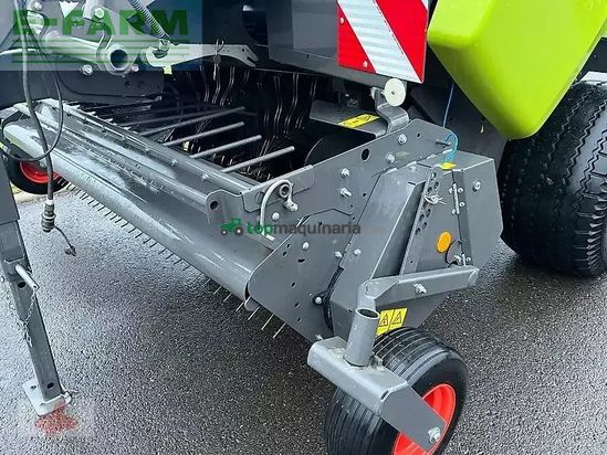 Empacadora gigant - Claas - rollant 520 rc
