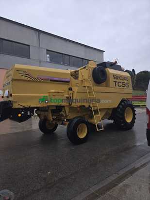 Cosechadora de Cereal - New Holland - TC56