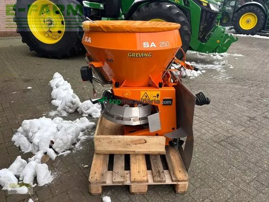 Tractor agrícola - Rauch - sa 250 salzstreuer