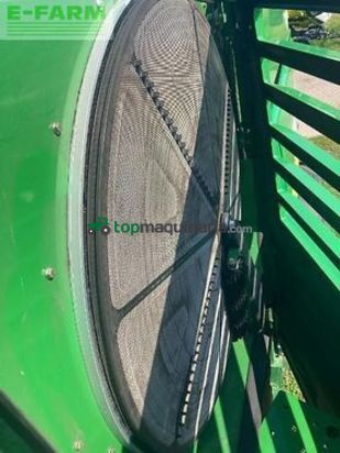 Cosechadora de Cereal - John Deere - t 560 i