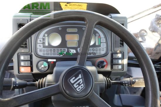 Tractor agrícola - JCB - hmv