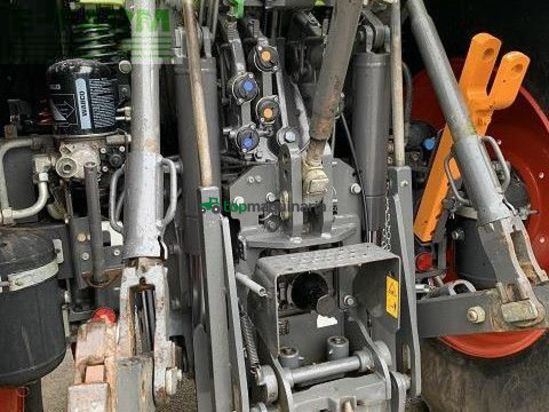 Tractor agrícola - Claas - ARION 630