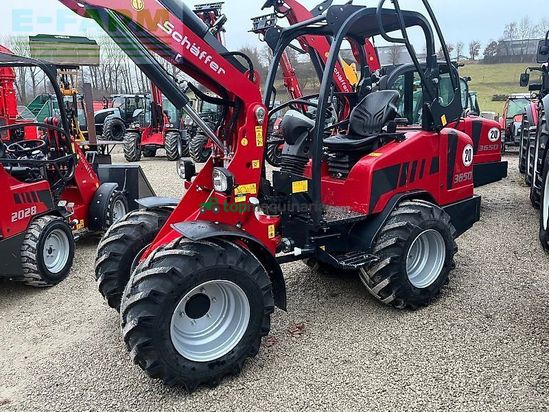 Minicargadora - Schaffer - 3650