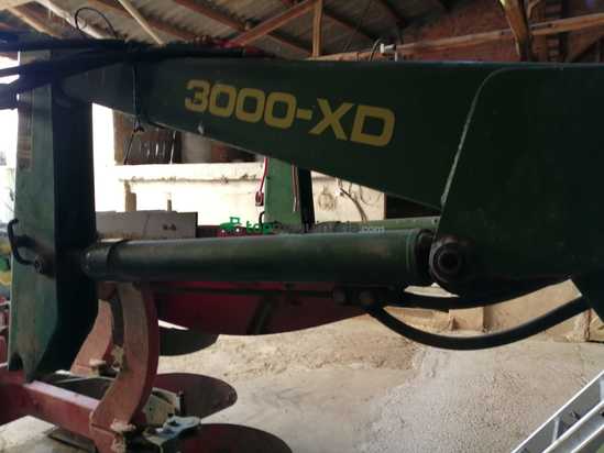 Vendo maquinaria agrícola por cese de actividad
