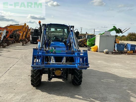 Tractor agrícola - New Holland - t4.95 tractor (st24547)