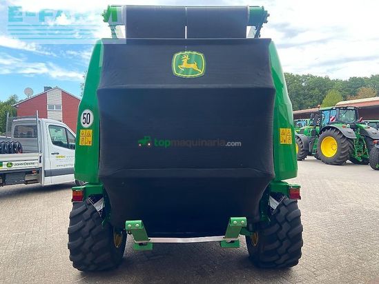 Empacadora gigant - John Deere - 990