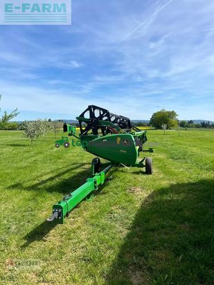 Cosechadora de Cereal - John Deere - w 540