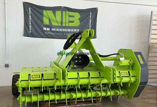 TRITURADORA  NIUBO MAX 200 REVERSIBLE