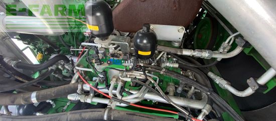 Cosechadora de Cereal - John Deere - 8600i