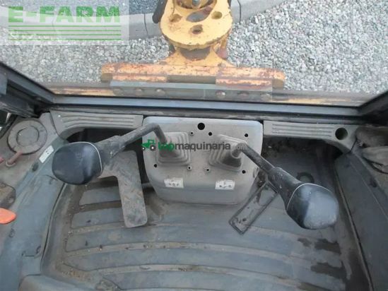 Excavadora - New Holland - nh 95 ps med stor frontskovl