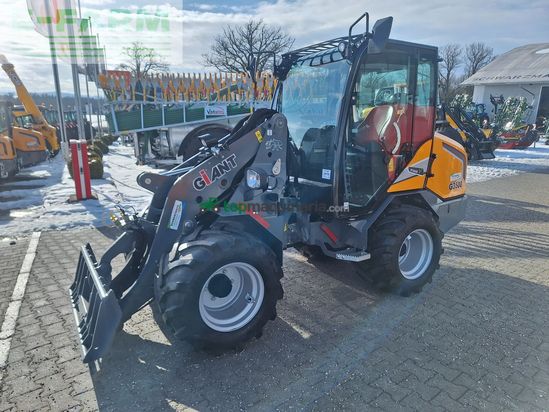 Minicargadora - Giant - g3500