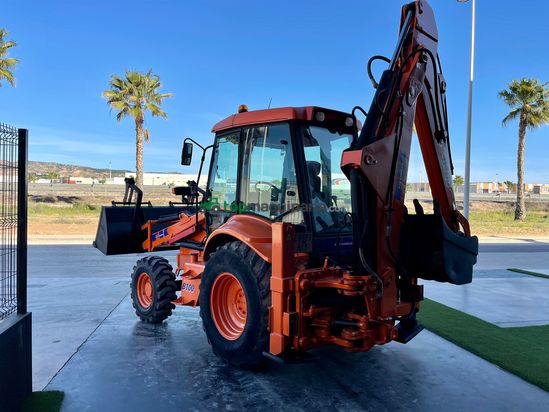 Retroexcavadora mixta  Fiat Kobelco B100