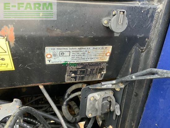 Tractor agrícola - New Holland - t7.270 blue power tractor (st25396)