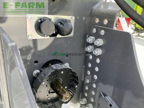 Empacadora gigant - Claas - quadrant 5200 fc evolution