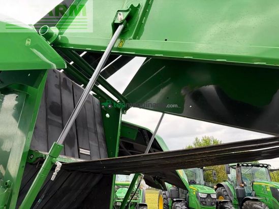 Empacadora gigant - John Deere - v461m iso bus