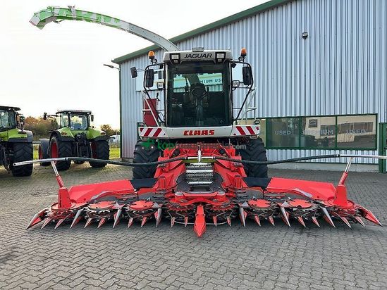 Cosechadora de Cereal - Claas - jaguar 890 mit kemper 360 und pu