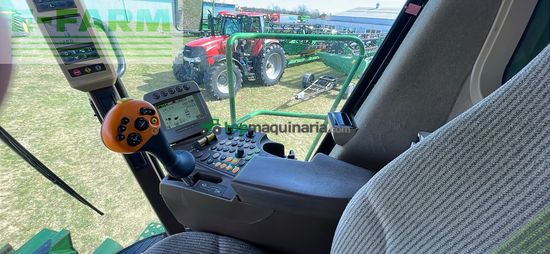 Cosechadora de Cereal - John Deere - S690