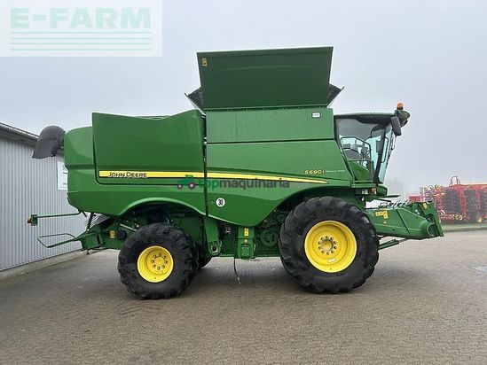 Cosechadora de Cereal - John Deere - s690