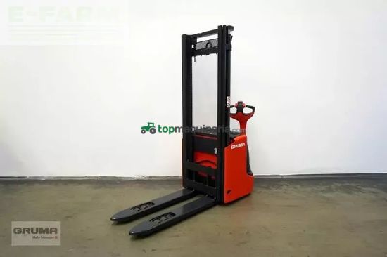 Elevadora - Linde - l 12 i 1172