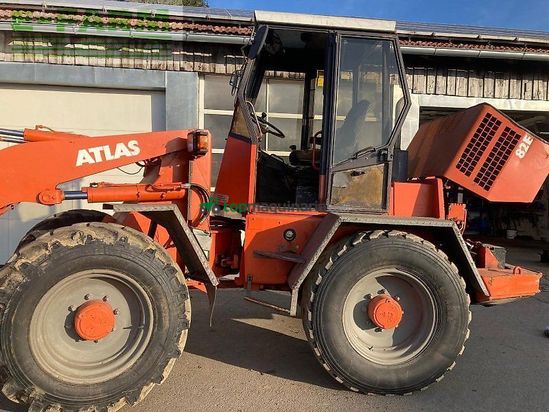 Minicargadora - Atlas - ar 82 e