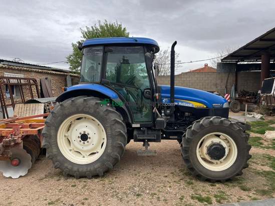 Tractor agrícola - New Holland - TD5050