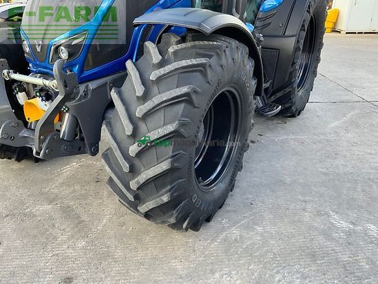 Tractor agrícola - Valtra - n174 unlimited direct tractor (st27789)