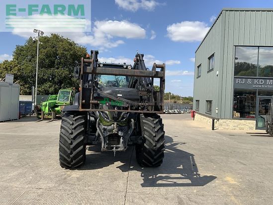 Tractor agrícola - Valtra - t175 versu telehandler (st24299) Versu