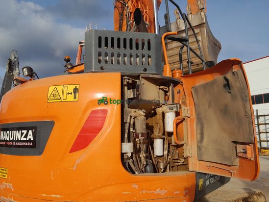 DOOSAN DX235LCR