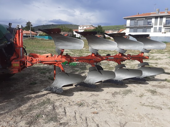 Arado KHUN 120 VARIMASTER- CUATRISURCO VARIABLE